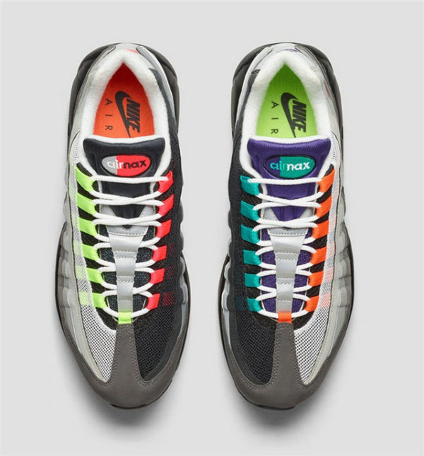 Nike Air Max 95 Essential  (1)