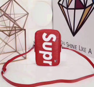 Supreme Handbag (1)