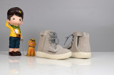 Yeezy 750 Kid 002
