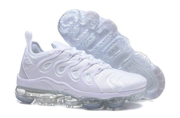 Nike VaporMax Plus “Triple White”