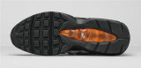 Nike Air Max 95 Essential  (1)