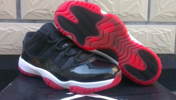 Perfect Jordan 11 Low shoes (12)