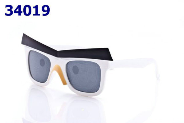 Children Sunglasses (210)