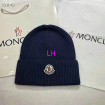 Moncler Beanies (18)