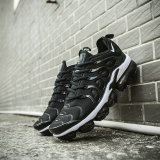 Nike Air VaporMax Plus (33)