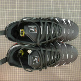 Nike Air VaporMax Plus (21)