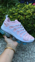 Air VaporMax Plus Women (11) Air VaporMax Plus Women (11)