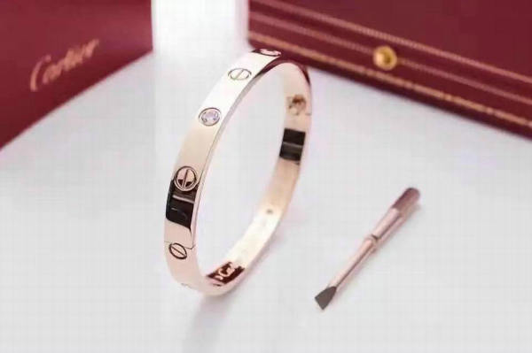 Cartier-Bracelet (579)