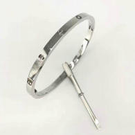 Cartier-Bracelet (588)