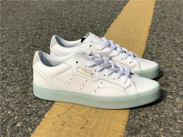 Authentic Sleek Mid