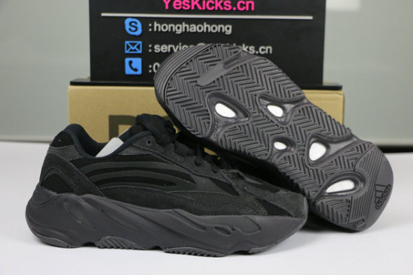 Authentic Y 700 V2 “Vanta”