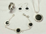 Bvlgari Suit Jewelry (4)