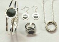 Bvlgari Suit Jewelry (79)