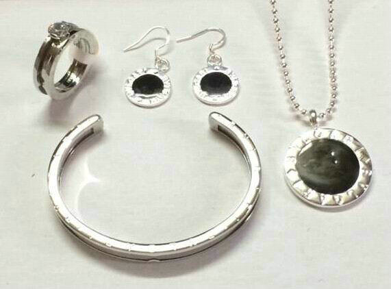 Bvlgari Suit Jewelry (68)