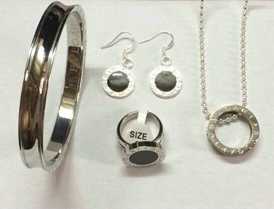 Bvlgari Suit Jewelry (12)