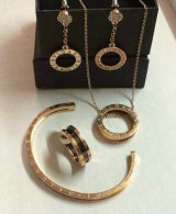 Bvlgari Suit Jewelry (34)