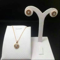 Bvlgari Suit Jewelry (53)