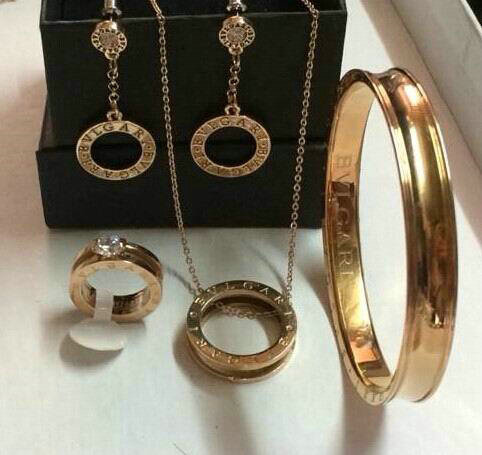 Bvlgari Suit Jewelry (101)
