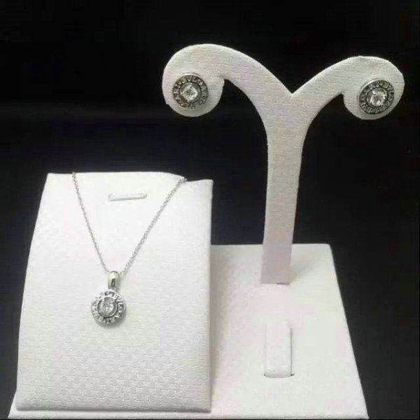 Bvlgari Suit Jewelry (54)