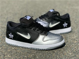 Supreme x Nike SB Dunk Low Metallic Silver-Black GS