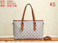 CH Handbag (29)