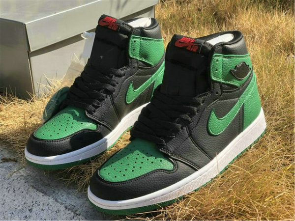 Authentic Air Jordan 1 Retro High OG “Pine Green”