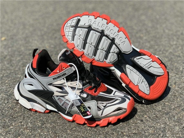 Balenciaga Track Trainers 4.0 Grey/Black/Red
