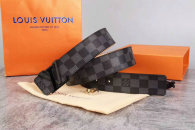 LV Belt 1:1 Quality (242)