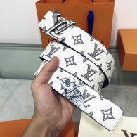 LV Belt 1:1 Quality (244)