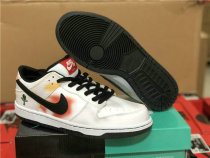 Nike SB Dunk Low “Raygun Tie-Dye” White/Orange Flash GS Nike SB Dunk Low “Raygun Tie-Dye” White/Orange Flash GS