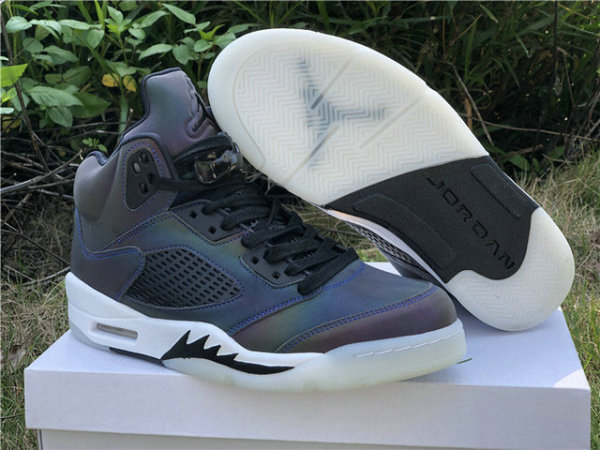 Authentic Air Jordan 5 WMNS “Oil Grey”