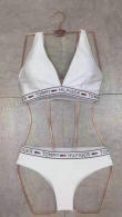 Tommy Bikini (10)