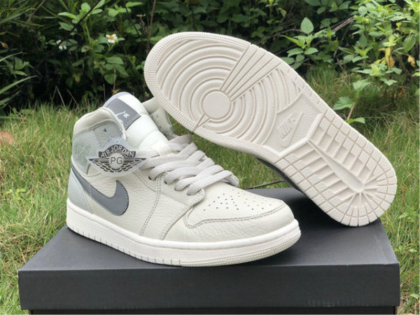 Authentic Air Jordan 1 Mid