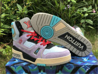 LV SNEAKERS 002