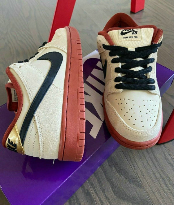 Nike SB Dunk Low Women (20)