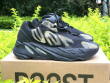 Authentic Y 700 MNVN “Triple Black”