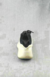 AD Y 700 V3 Shoes (2)