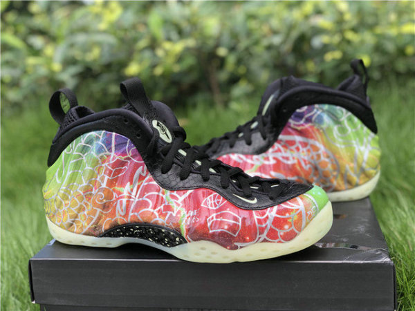 Authentic Nike Air Foamposite One “Green Strike”
