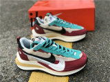 Authentic Sacai x Nike LDWaffle Purple/Green-White/Blanc/Vert  (women)