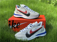 Authentic Sacai x Nike LDWaffle Grey/White-Red/Blanc  (women)