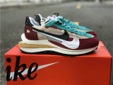 Authentic Sacai x Nike LDWaffle Purple/Green-White/Blanc/Vert  (women)