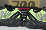 Authentic Y 700 MNVN “Phosphor”