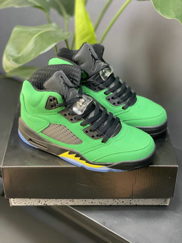 Perfect Air Jordan 5 SE “Oregon”