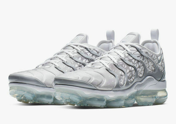 Nike Air VaporMax Plus (62)