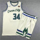 Milwaukee Bucks Suit (1)