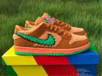 Authentic Grateful Dead x Nike SB Dunk Low “Orange Bear”