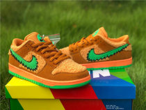 Authentic Grateful Dead x Nike SB Dunk Low “Orange Bear” GS