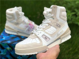 LV SNEAKERS (9)