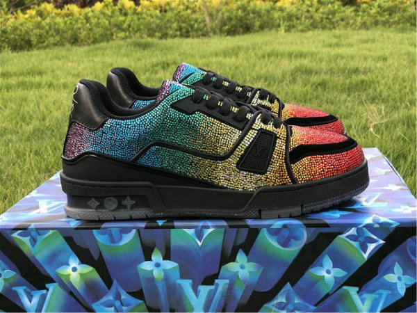 LV SNEAKERS (8)