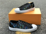 LV SNEAKERS (21)